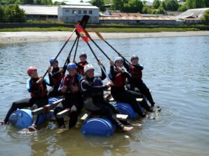 Raft building Cardigan 1 300x225